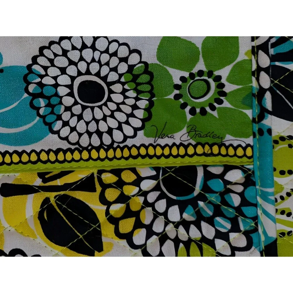 Vera Bradley brand vera